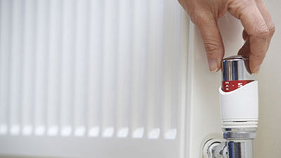 chauffagiste-professionnel-paris-15-intervenant-en-urgence-pour-chauffage-et-plomberiequot